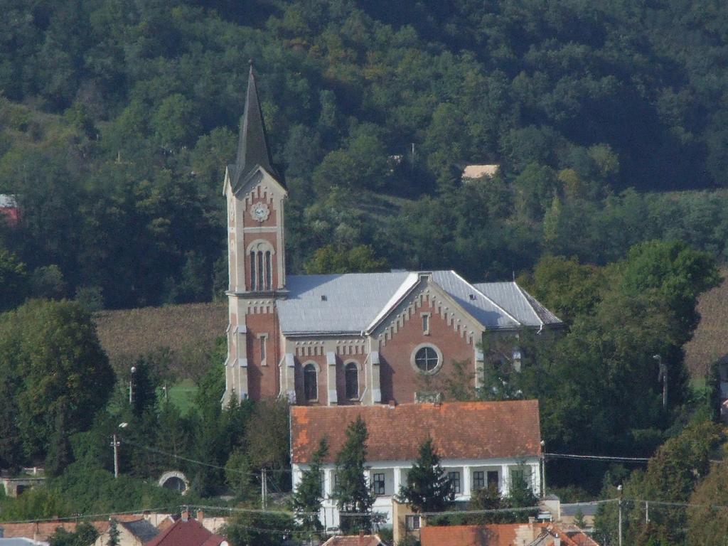 Penzion Julkin Dvor Krupina Экстерьер фото